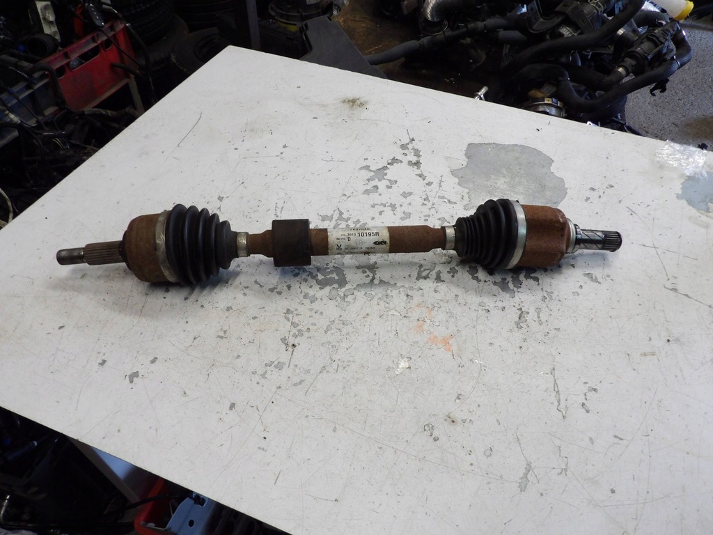 фото №1, Приводной вал левая передняя 391010195r renault оригинальный номер