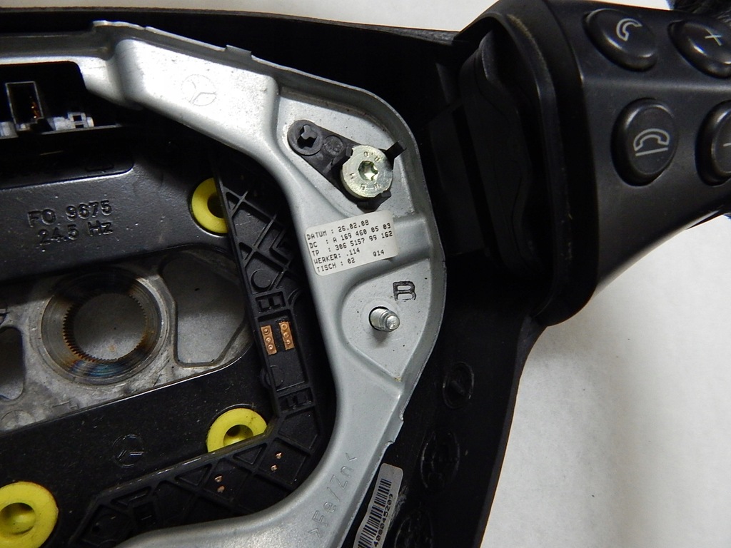 фото №11, Mercedes a-klasa w169 - воздуховод кожа oryg