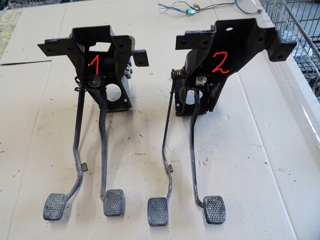 фото №1, Samurai педаль педалі зчеплення гальма 1,3 413 eu