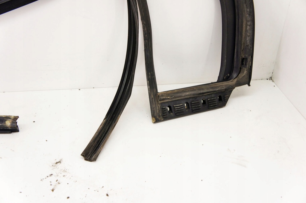 фото №5, Ir047 bentley flying spur i прокладка левый задняя