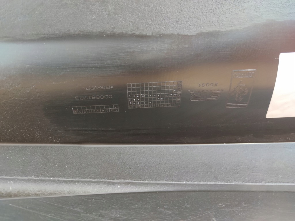 фото №5, Ferrari f8 tributo superfast правий поріг накладка r