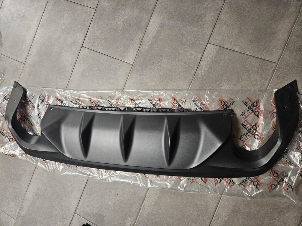 фото №1, Дифузор накладка бампер cupra leon vz задня хетчбек