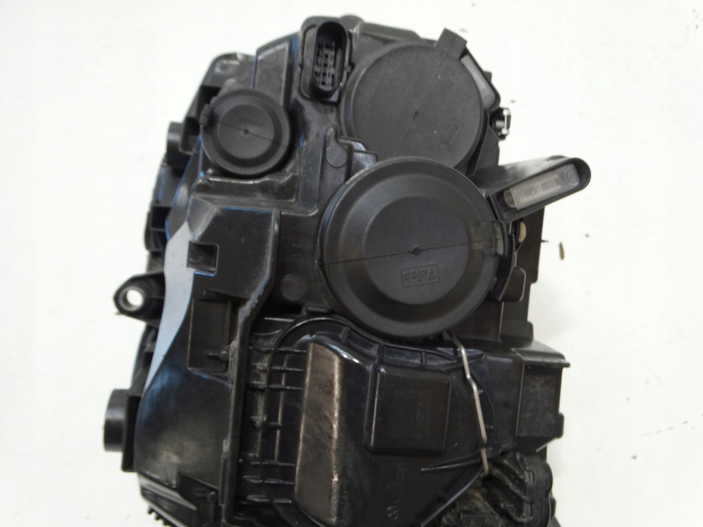 фото №16, Лампа правый перед volkswagen t6 7e1941016ab