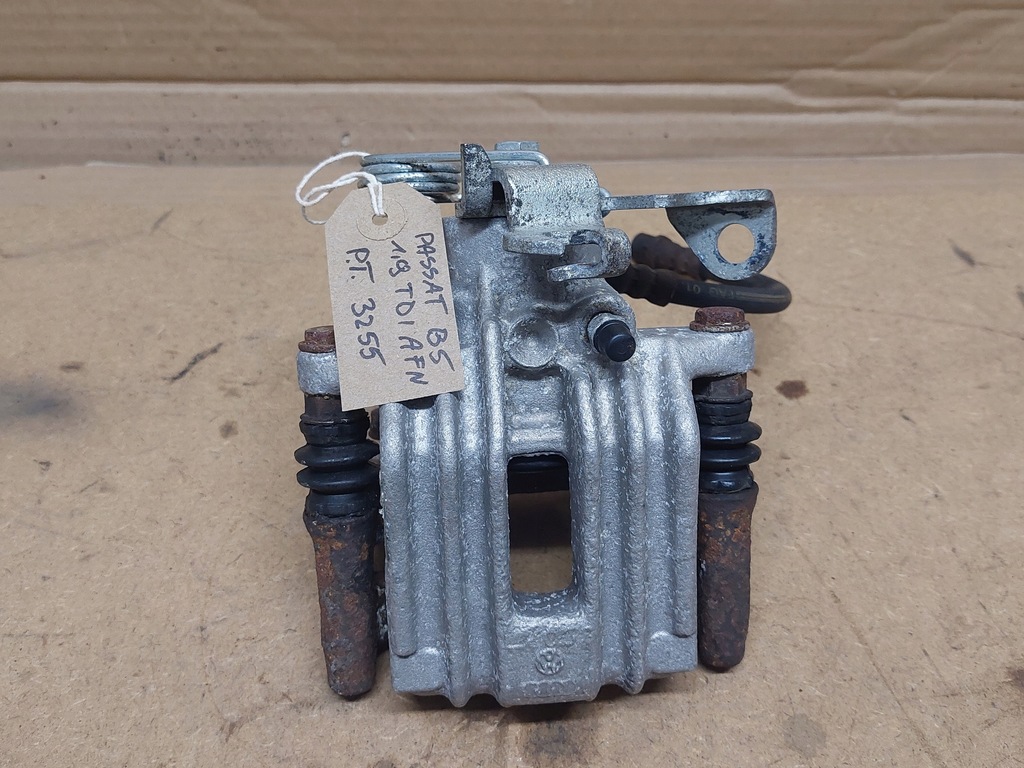 фото №1, Супорт гальмівний правий задня audi a3 8p 2.0 fsi