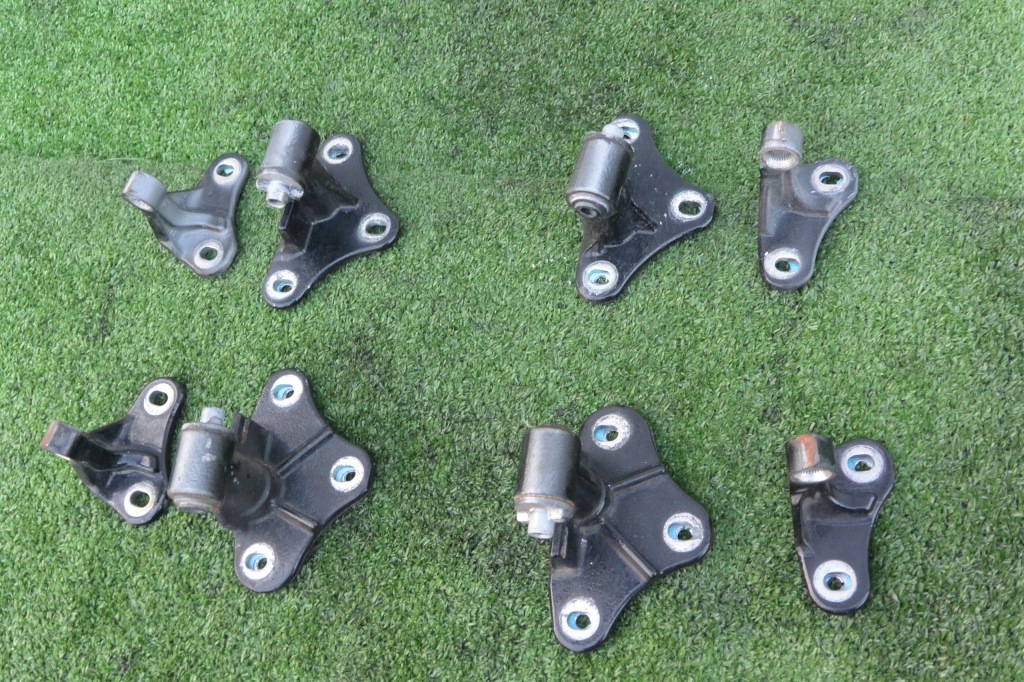 Купить Петля дверь перед задний  mercede gl x164 ml w164 комплект