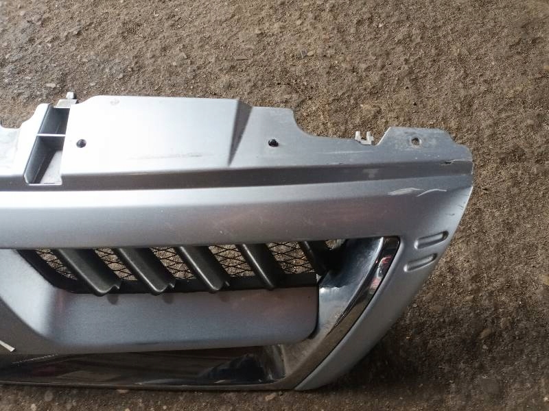 фото №7, Решётка радиатора решётка радиатора бампера перед mitsubishi pajero iii