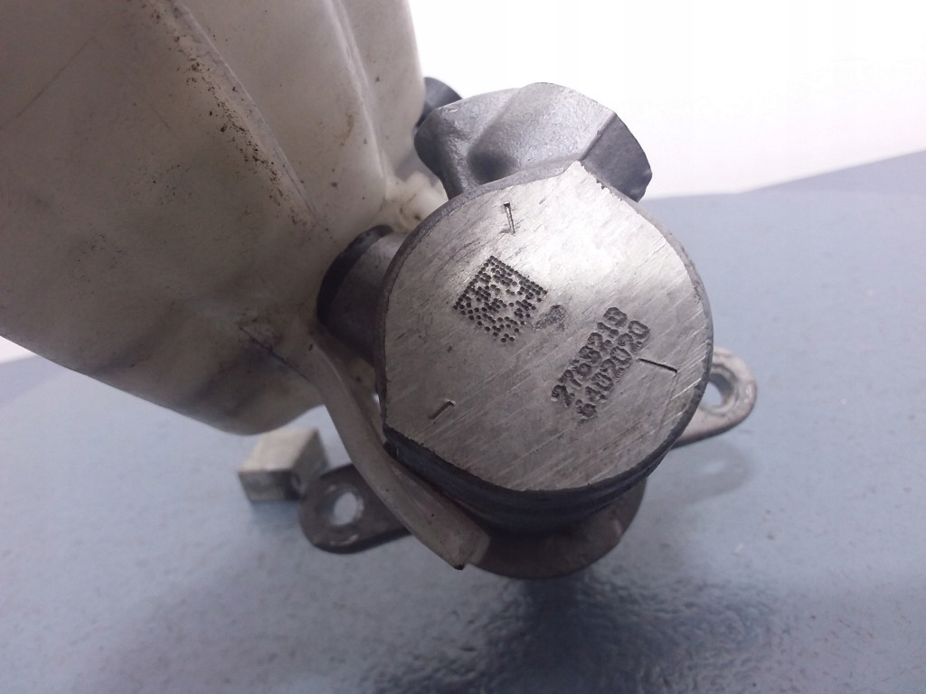 фото №6, Citroen jumper ii 2.2d насос тормозная бачок 0204255096