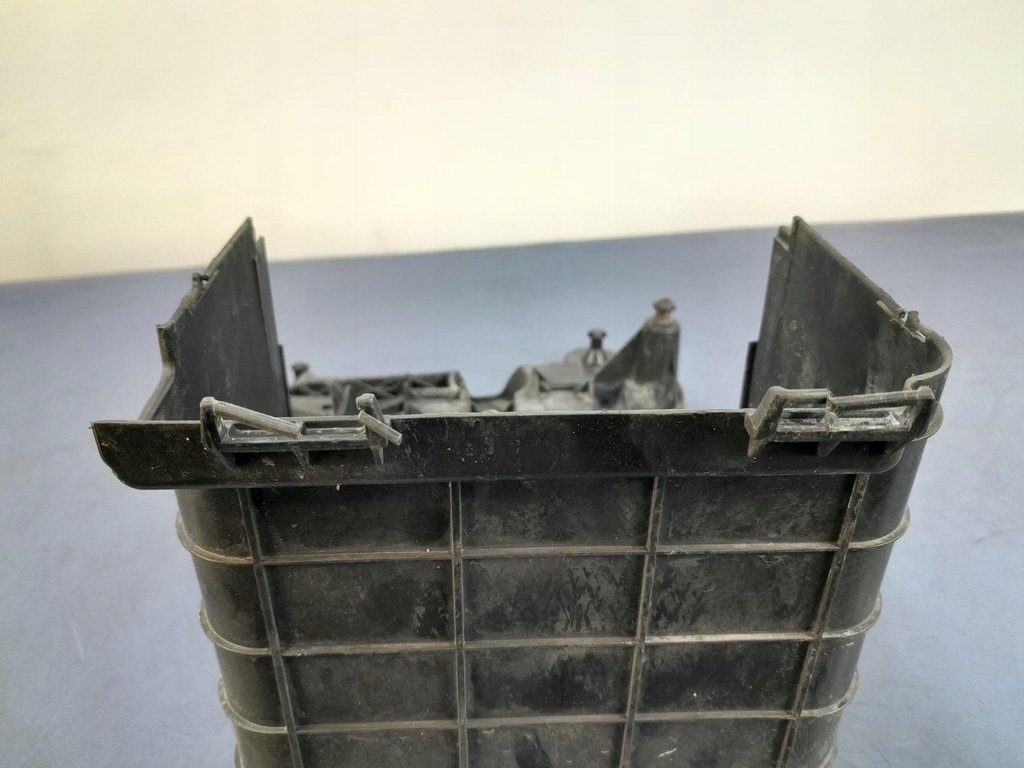 фото №4, Vw touran i основа акумулятор 1k0915333b