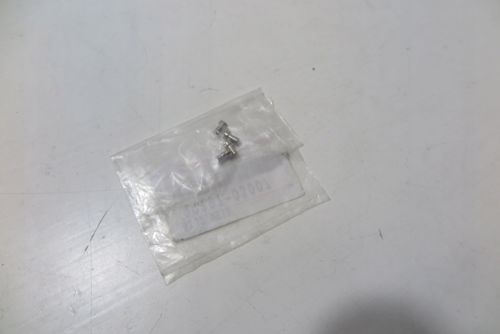 Купити Болт шпилька двосторонній монтажна toyota lexus 90297-03007