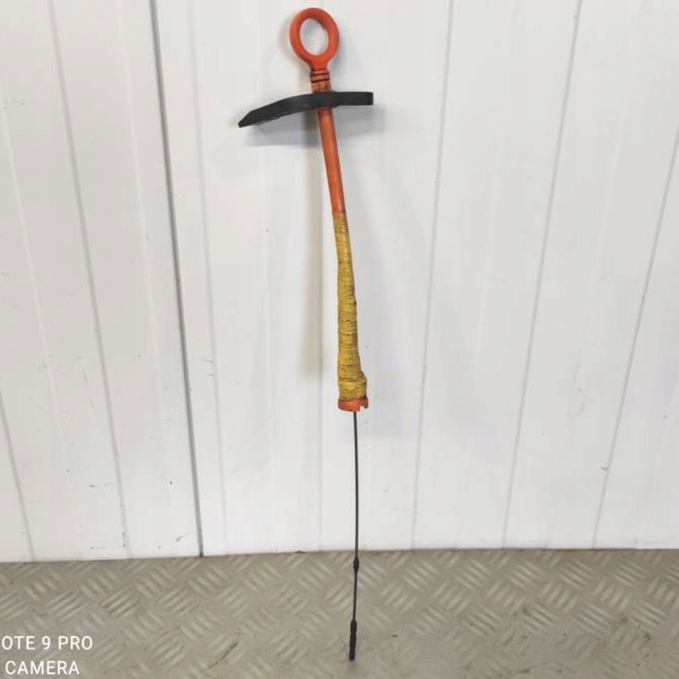 Купити Щуп рівня оливи volkswagen passat b6 2.0 fsi 06f103705b