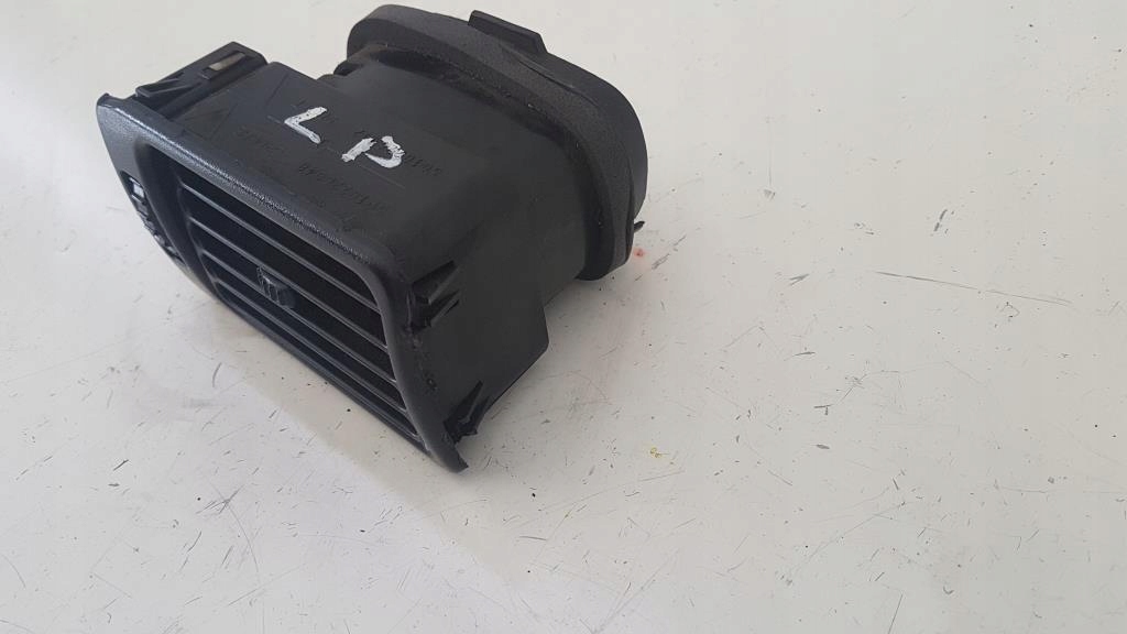 фото №5, Решётка обдув левая renault magnum 460 dxi