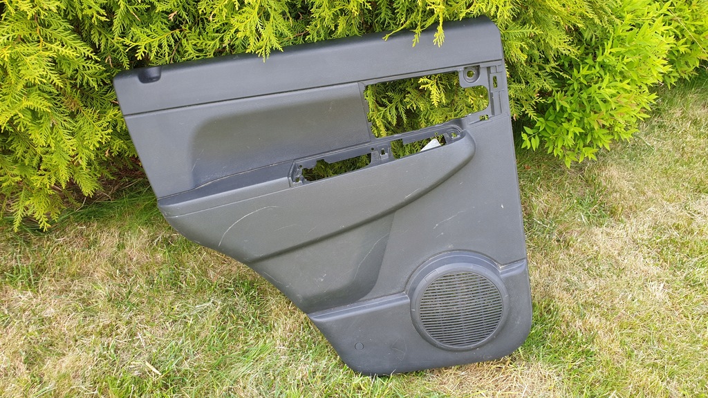 фото №1, Обшивка обивка дверь jeep cherokee liberty kk