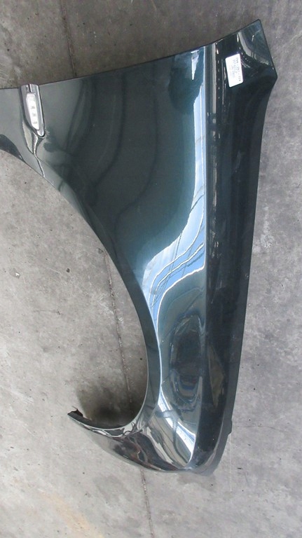 Audi a8 d3 рестайлинг  3.0 tdi lz6e крыло  правый  перед передний Киев