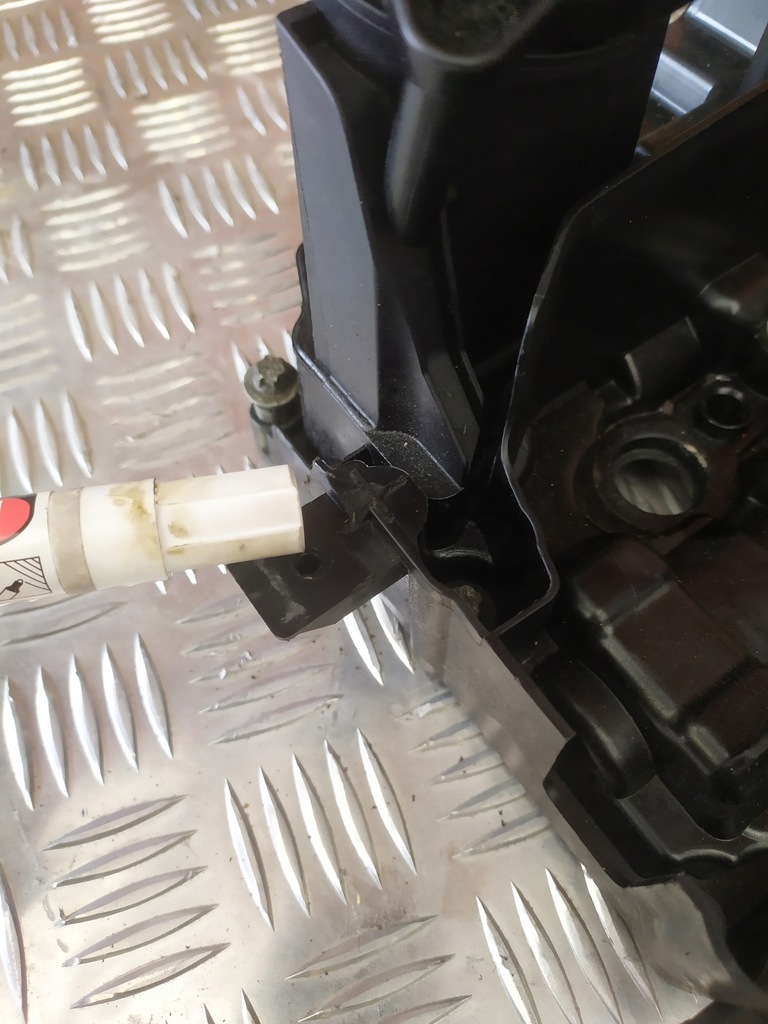 фото №6, Mini r55 r56 r57 крышка клапанов n47 7823180