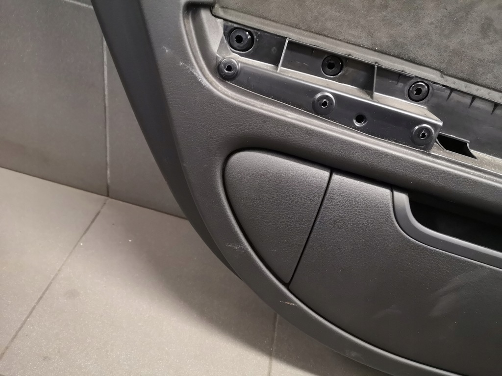 фото №7, Обшивка двері лівий задня audi a8 d3 чорний голий