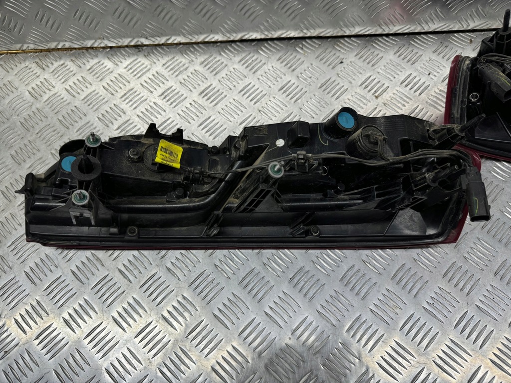 фото №7, Chevrolet camaro vi ss 2016 лампа led задня задня права ліва idealna