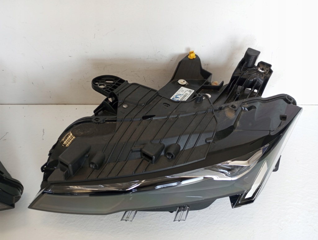 Фара ліва full led peugeot 308 t10 408 9859662180 Київ