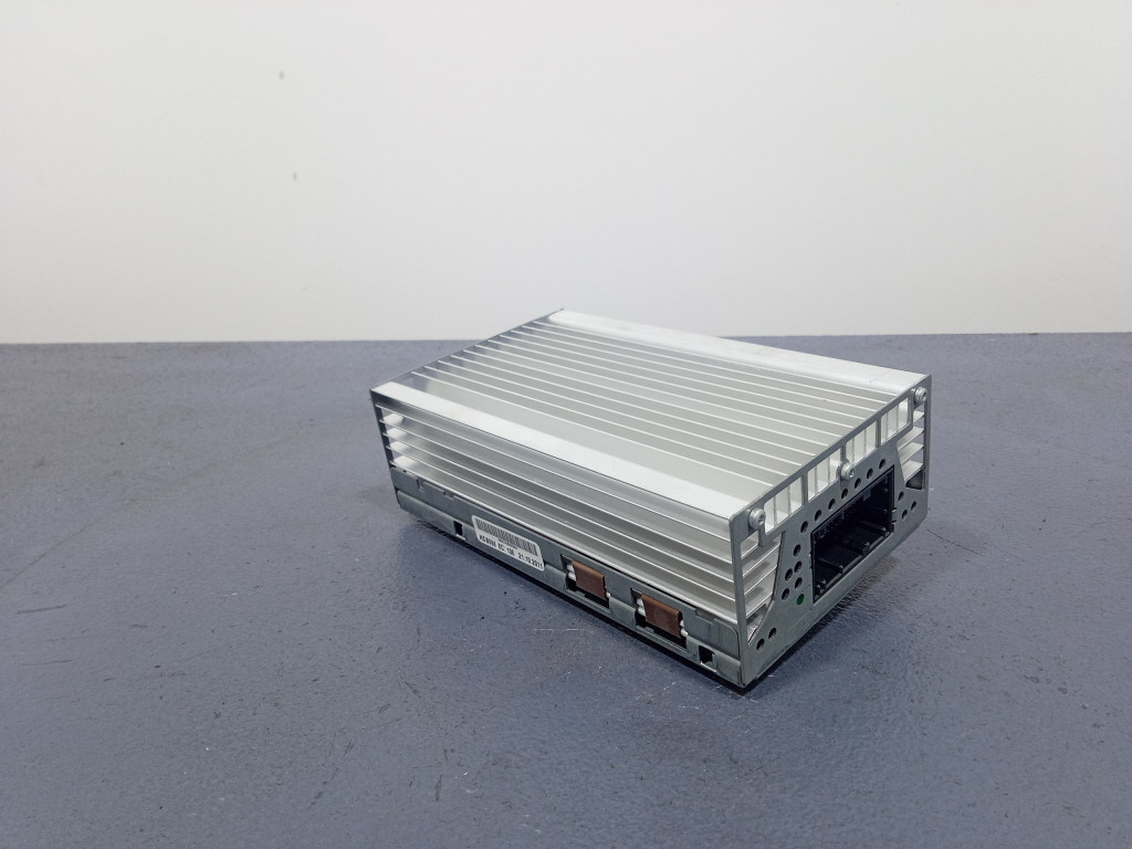 фото №1, Bmw 6 f13 підсилювач hifi 9266358