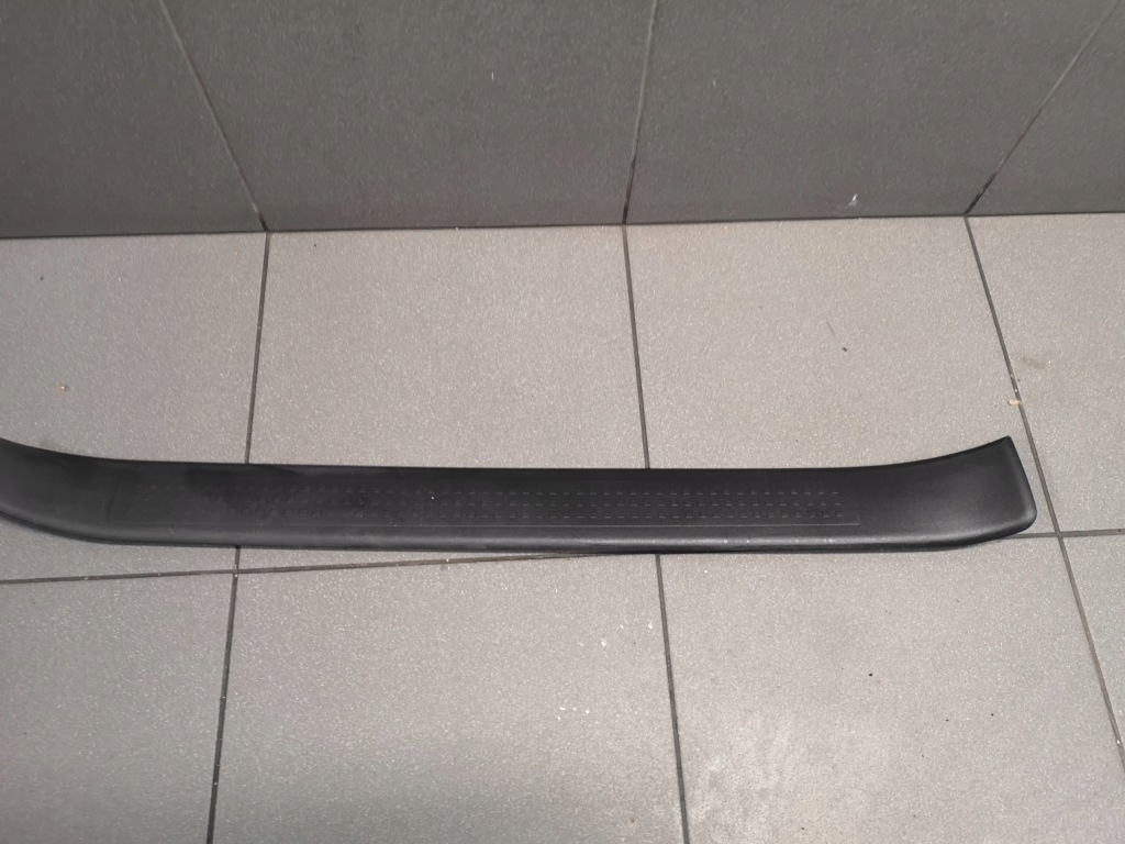 фото №1, Захист накладка поріг ліва audi a4 b6 8e0853373