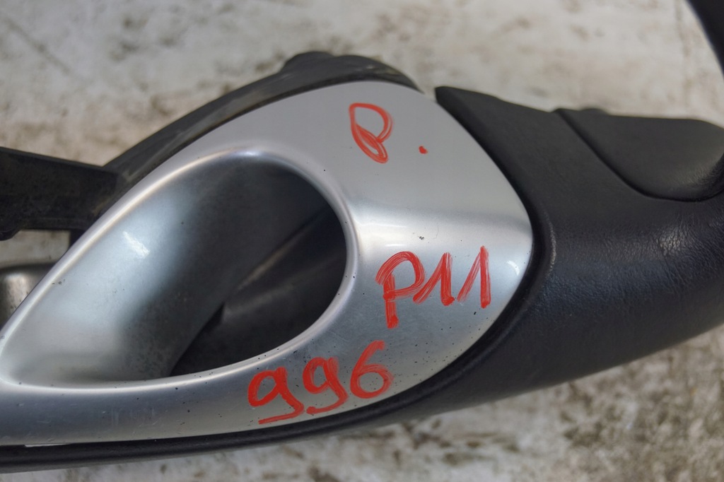 фото №5, Ручка правая кронштейн porsche 911 996 99655533202