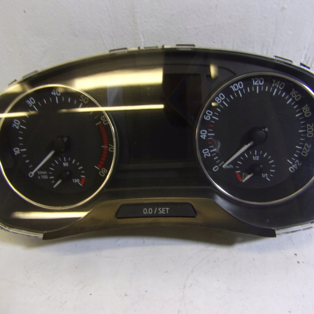 фото №1, Прилади лічильник skoda rapid 1.2 tsi 5ja920740a