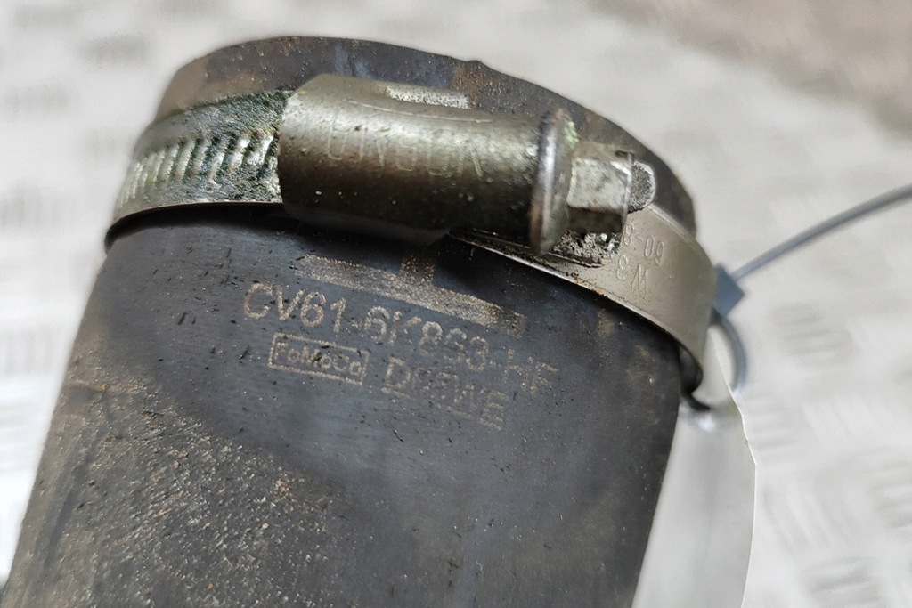 фото №6, Ford focus mk3 c346 шланг wąż радиатора промежуточный cv61-6k863-hf 2.