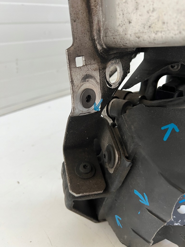 фото №8, Pas передний усилитель радиатор вентилятор балка audi a1 8x дизель tdi