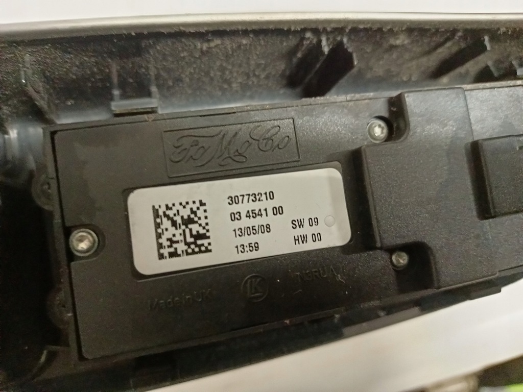 фото №6, Панель окон volvo v50 30773210