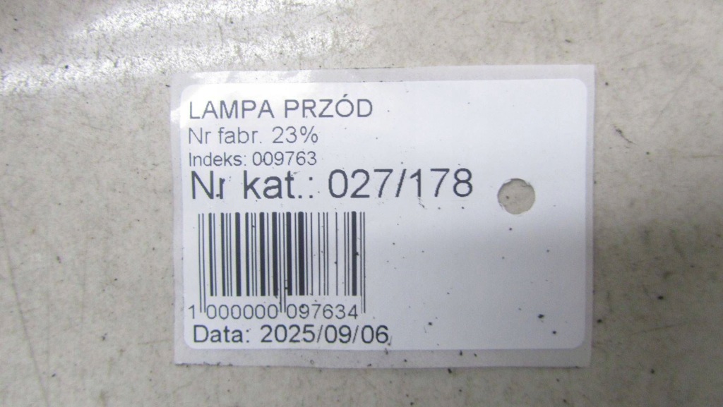 Volvo xc60 лампа права перед ксенон 30763138 08-13 Київ