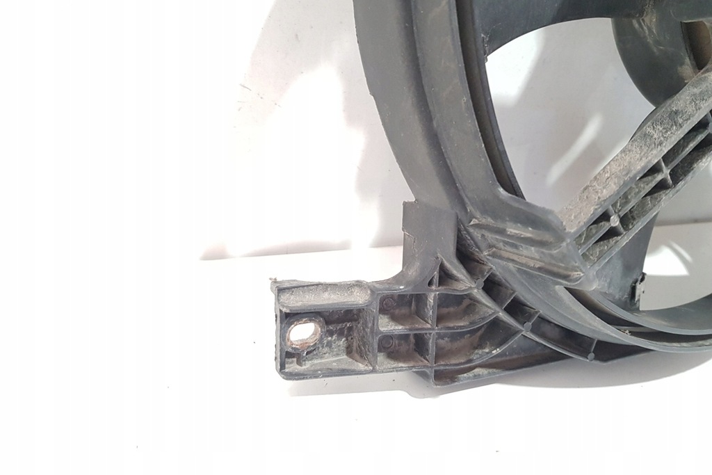 фото №1, Pas передний land rover freelander l314 8240327 2001