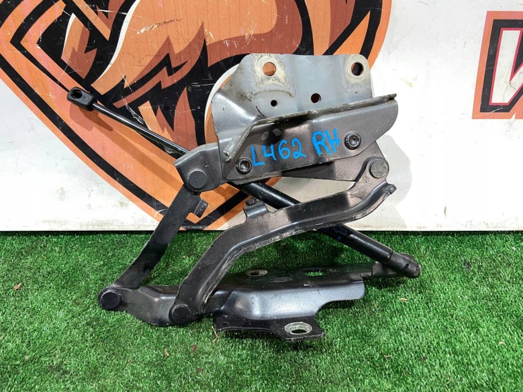 фото №1, Петля капот правий land rover discovery v hy32-16800-ad