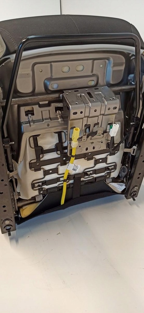 фото №15, Hyundai bayon сиденья заднее сиденье 2022