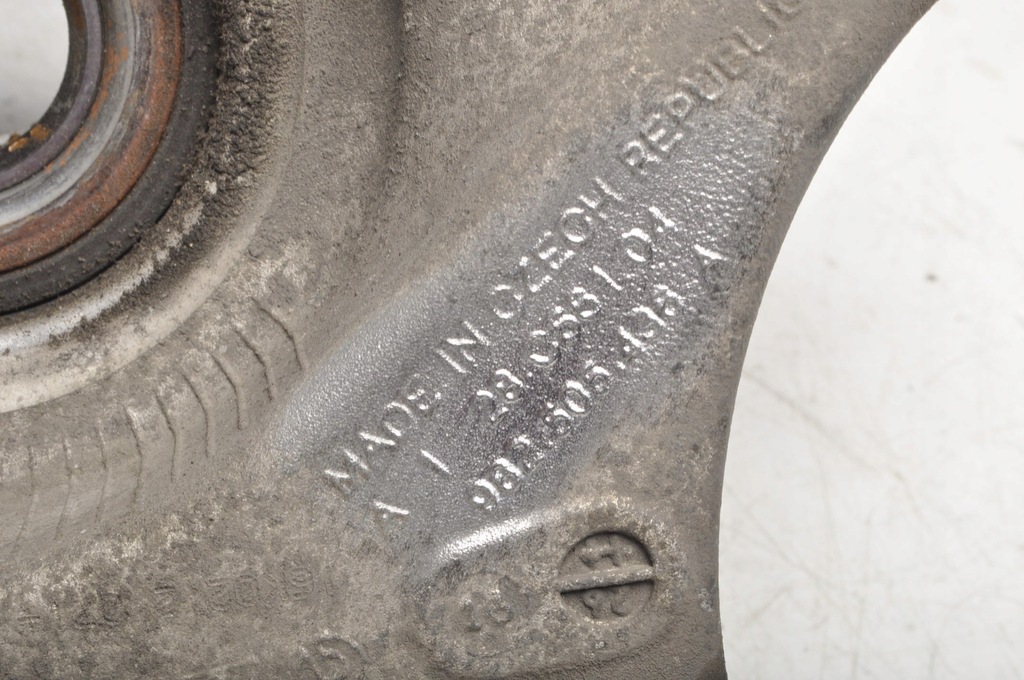 фото №10, Porsche 718 cayman 982 2.0 поворотный кулак правый задняя 982505436a