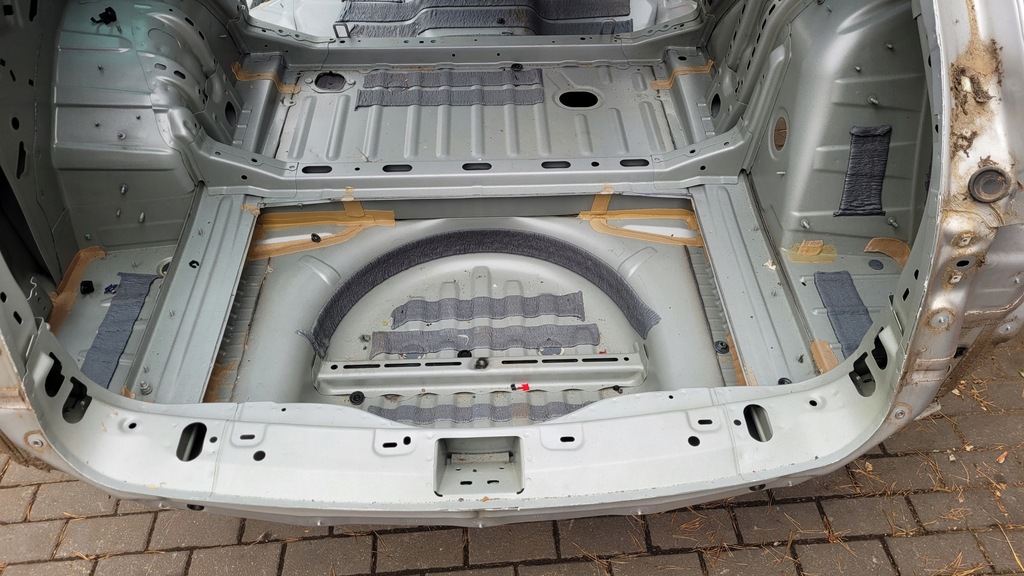 фото №5, Opel insignia b gsi 21r поддон pas задняя задний kombi