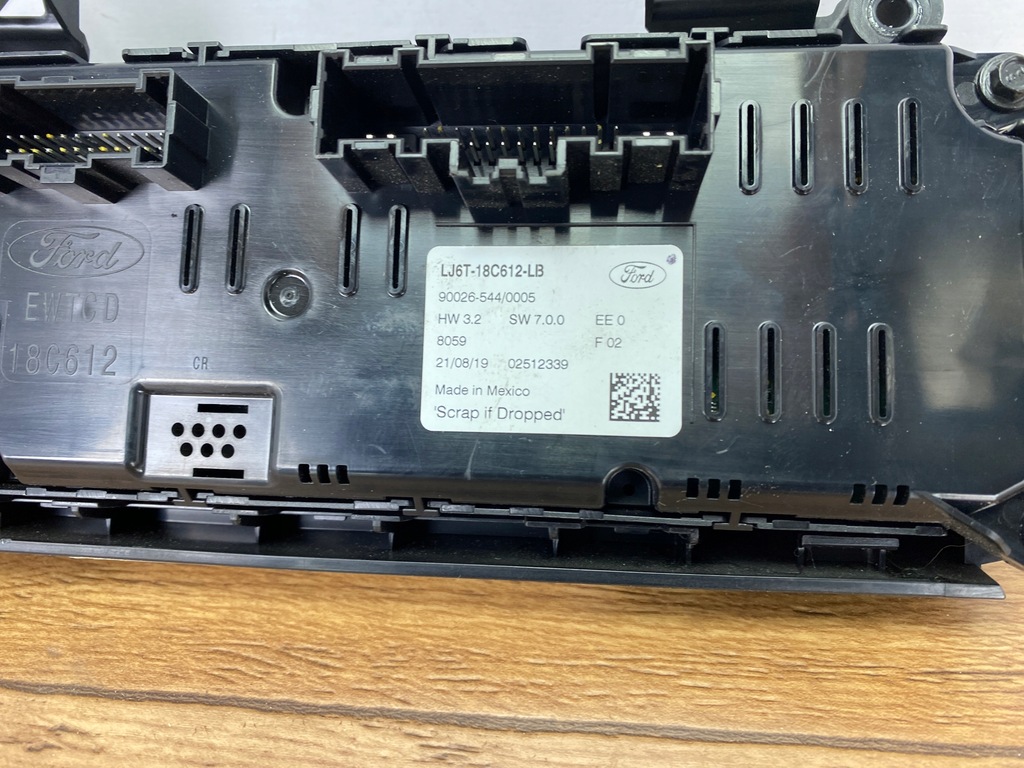 фото №12, Панель кондиционера обдув ford kuga mk3 escape 2020+ usa