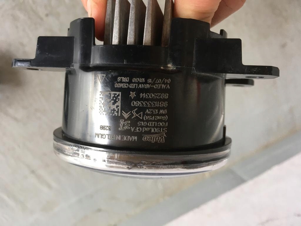 фото №5, Протитуманна фара заглушка peugeot citroen ds7 ds3