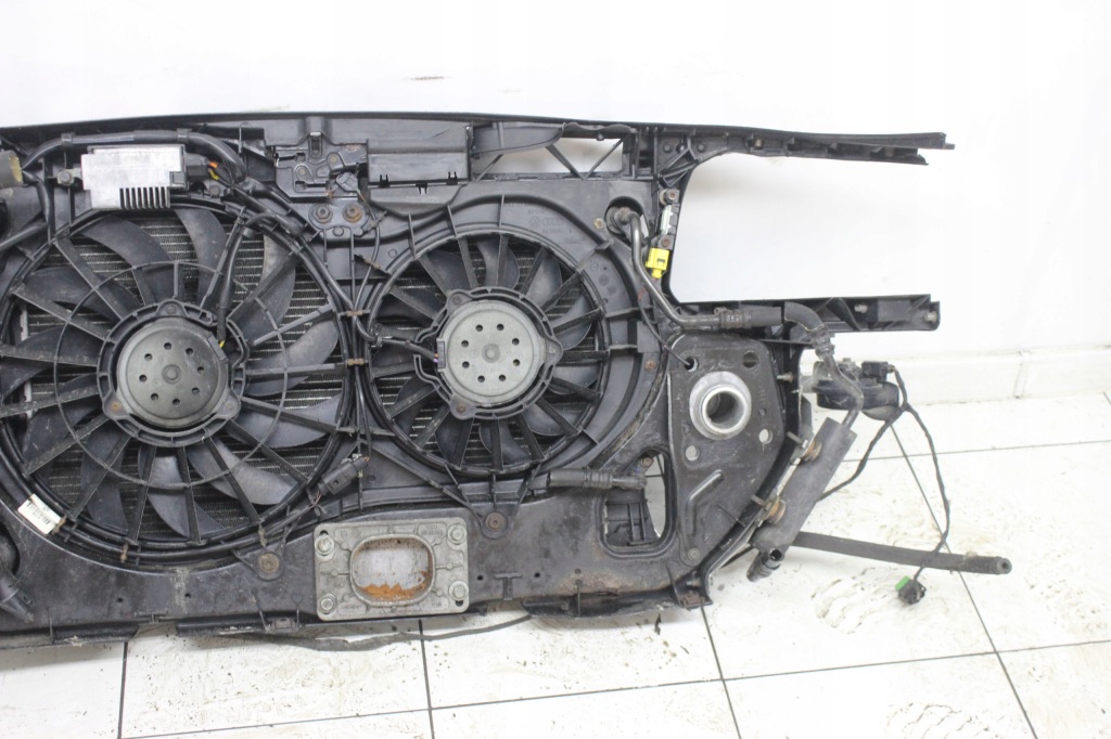 Ремень передний усилитель радиатор балка audi a4 b6 2.0 b автоматическая коробка передач Недорого