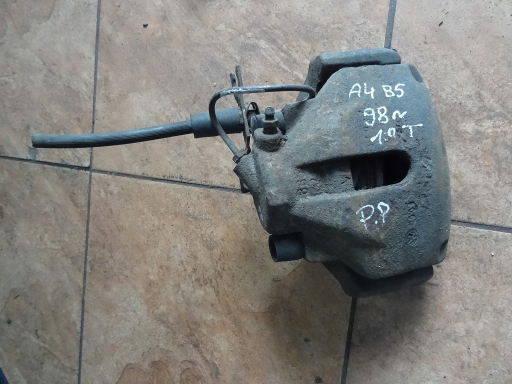 Купить Audi a4 b5 1.9t суппорт правый перед