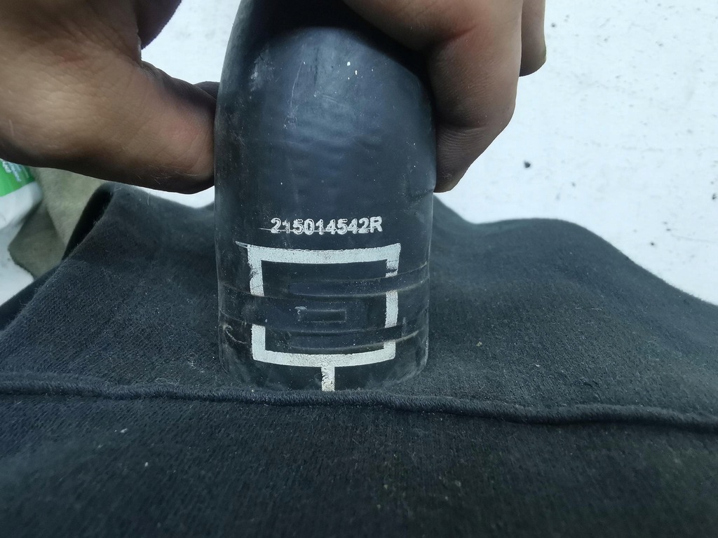 фото №7, Труба шланг wody renault megane iv 1.6 215014542r