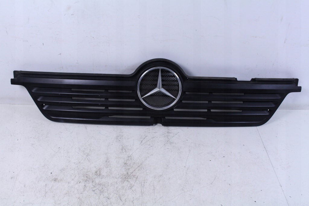 фото №2, Решітка радіатора решітка радіатора mercedes atego 1223