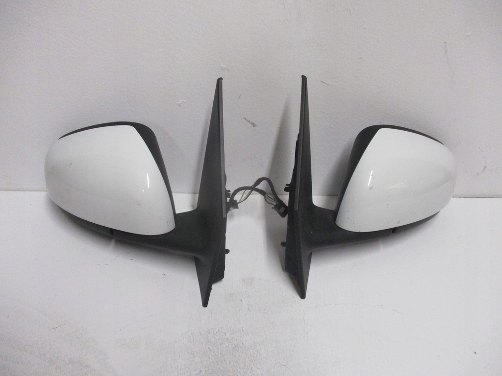 фото №1, Дзеркало дзеркало smart for two iii 19r праве ліва