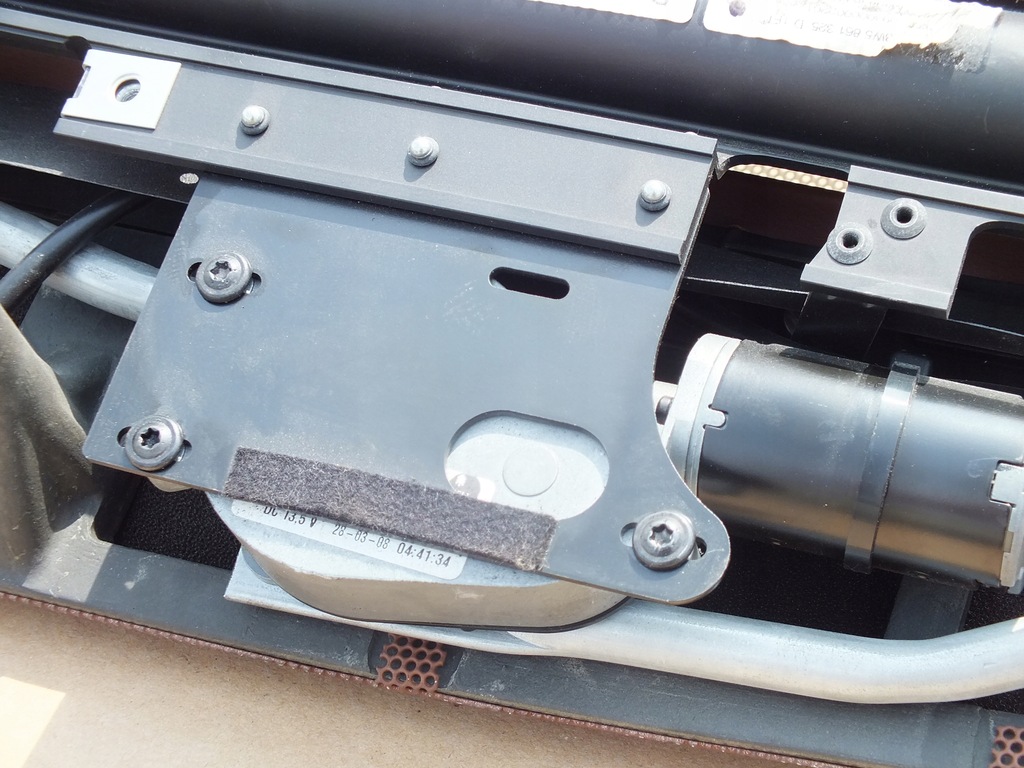 фото №7, Bentley continental flying spur шторка стекло задняя