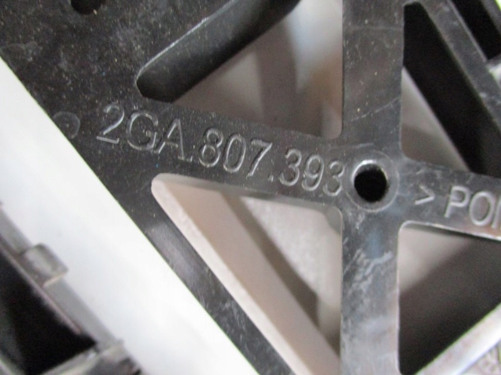 фото №4, Направляющая задняя vw t-roc 2ga 2ga807394 2ga807393