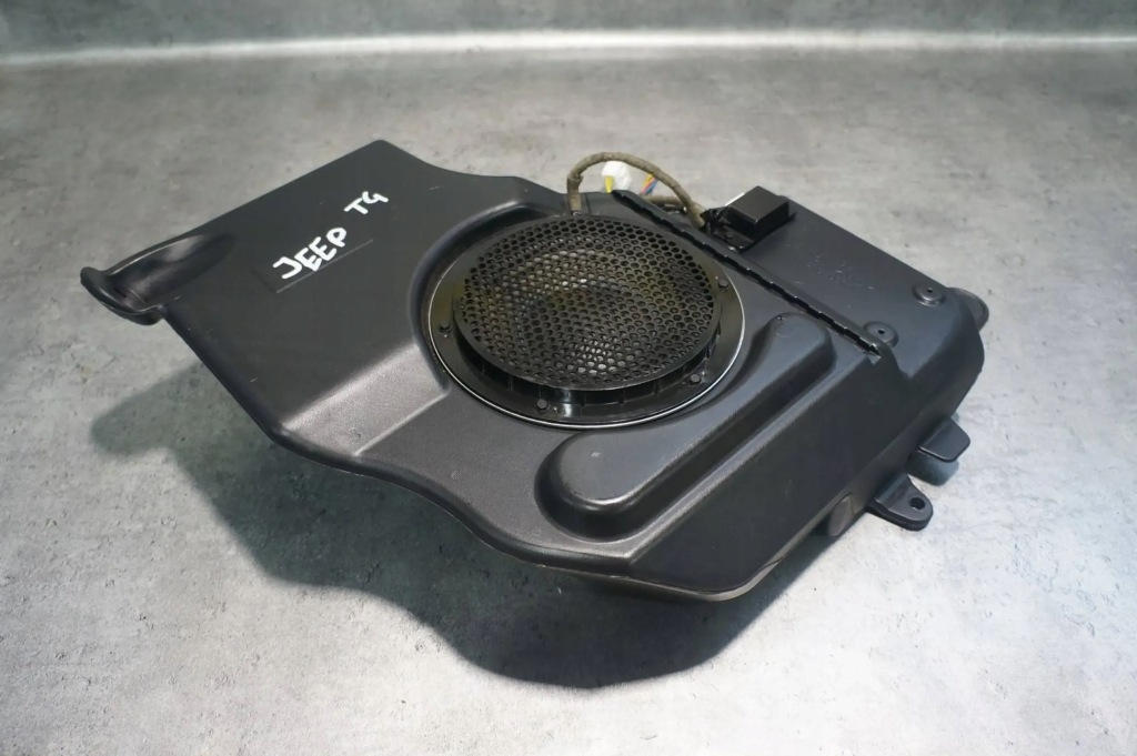 фото №1, Динамик низкочастотный сабвуфер jeep compass 0506497aa