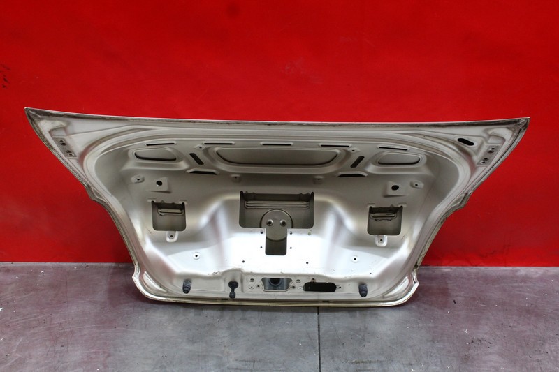 Кришка багажника багажника задня задня піщаний fiat linea 06-12 Ціна