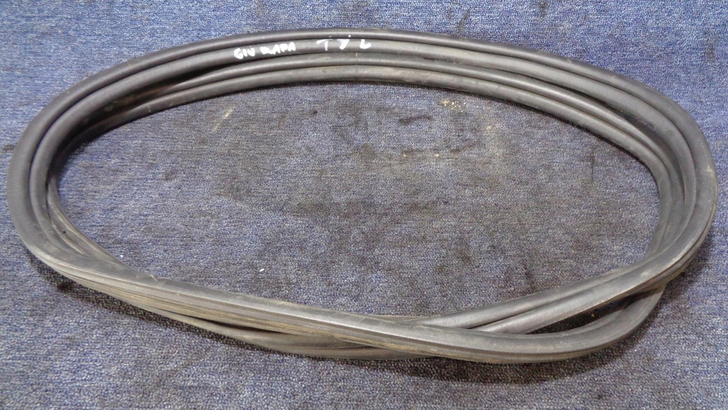 фото №1, Прокладка крышки задний alfa romeo giulietta 2010- задняя