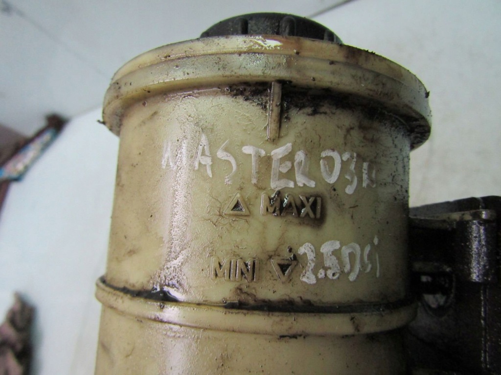 Master 2.5 dci 03r рестайлінг  movano бачок рідина підсилювача 8200005185 Київ