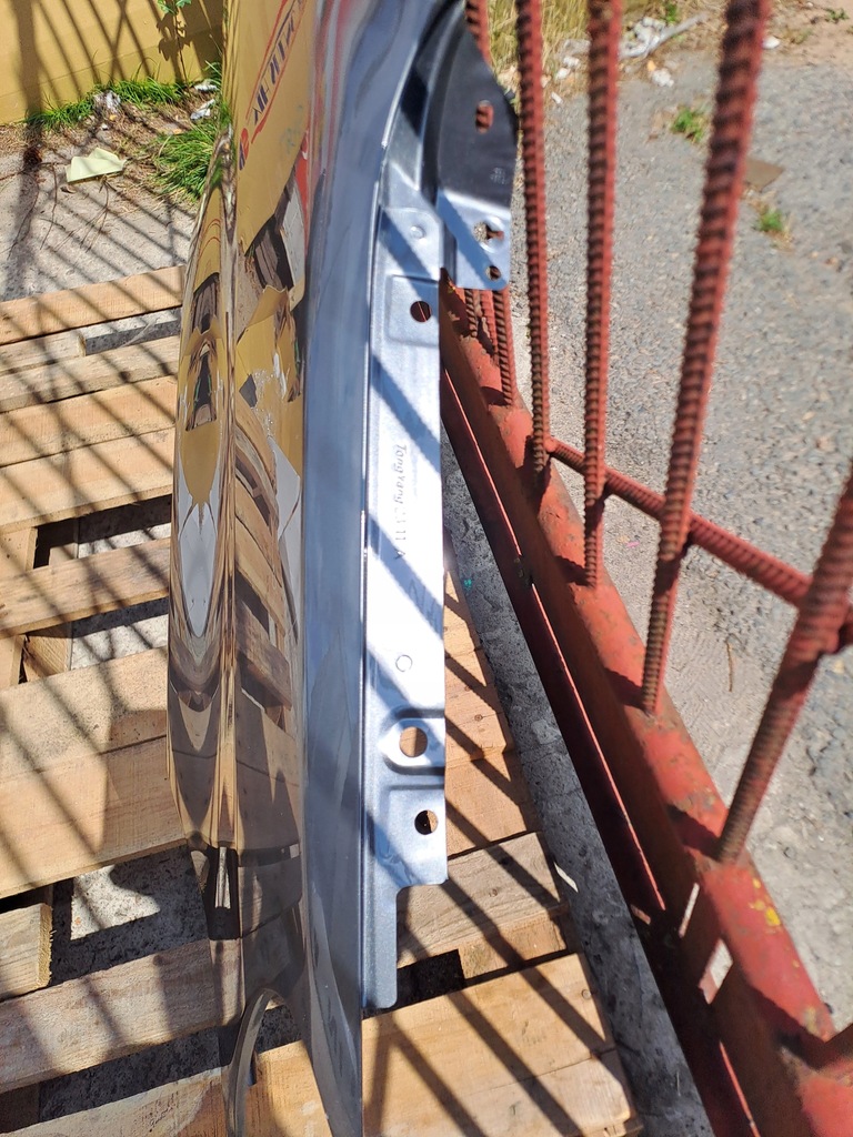 фото №10, Крила правий vw touran 2 ii 2010-. lub caddy 3 iii po 2010 ld7r