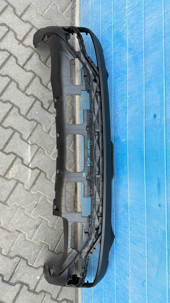 фото №1, Hyundai tucson 2020- бампер задняя накладка