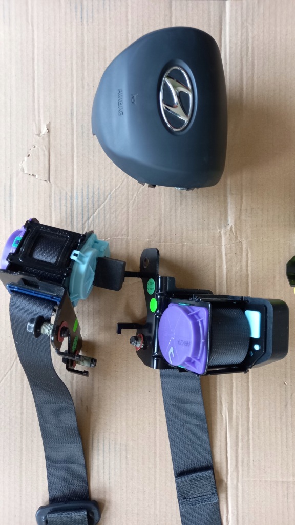 фото №6, Hyundai i30n i30 n консоль приборная панель приборная pulpit подушка подушка безопасности ремни uk